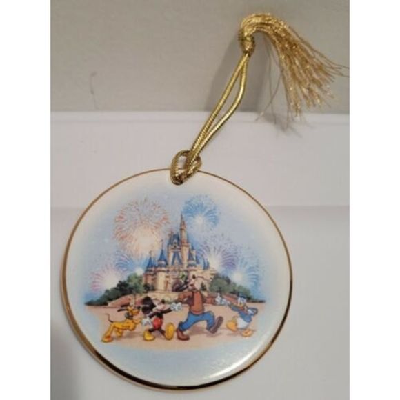 Walt Disney World Millennial 2000 Magic Kingdom Porcelain Ornament! Great Cond. - Picture 3 of 7